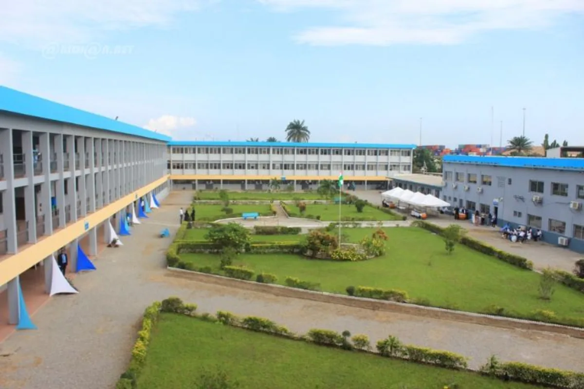 Campus ESATIC